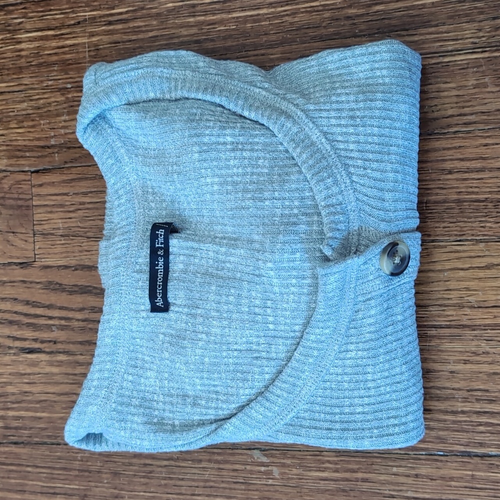 A&F waffle top - Picture 2 of 7
